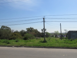 TERRENO EN BARRIO EL GENERAL SOBRE F.J. CARBALLO